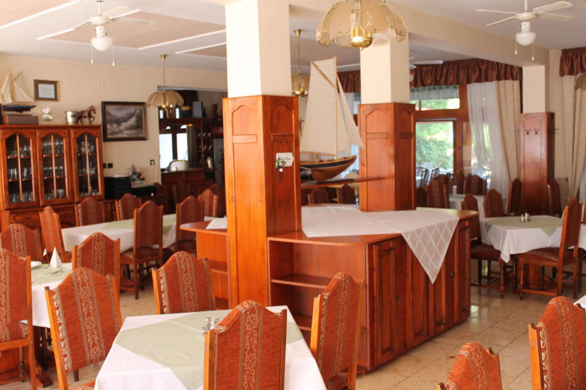 Hotel Kentaur Siófok Zewnętrze zdjęcie
