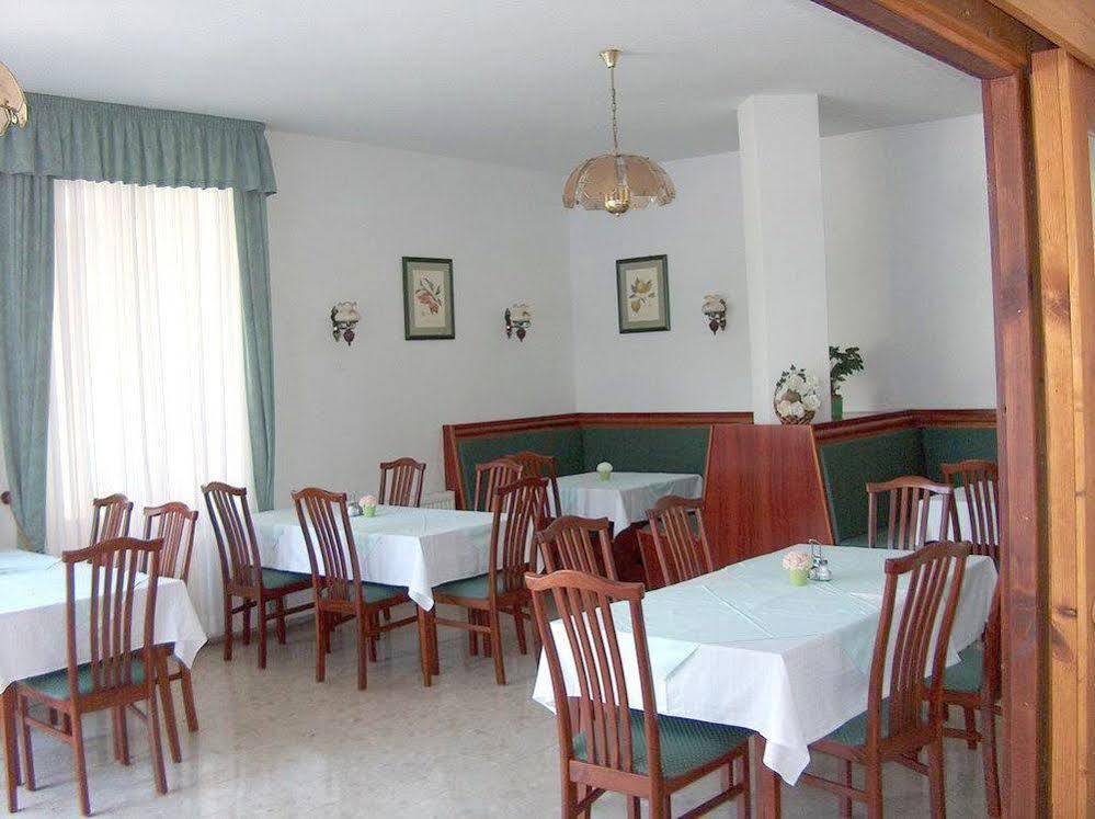 Hotel Kentaur Siófok Zewnętrze zdjęcie