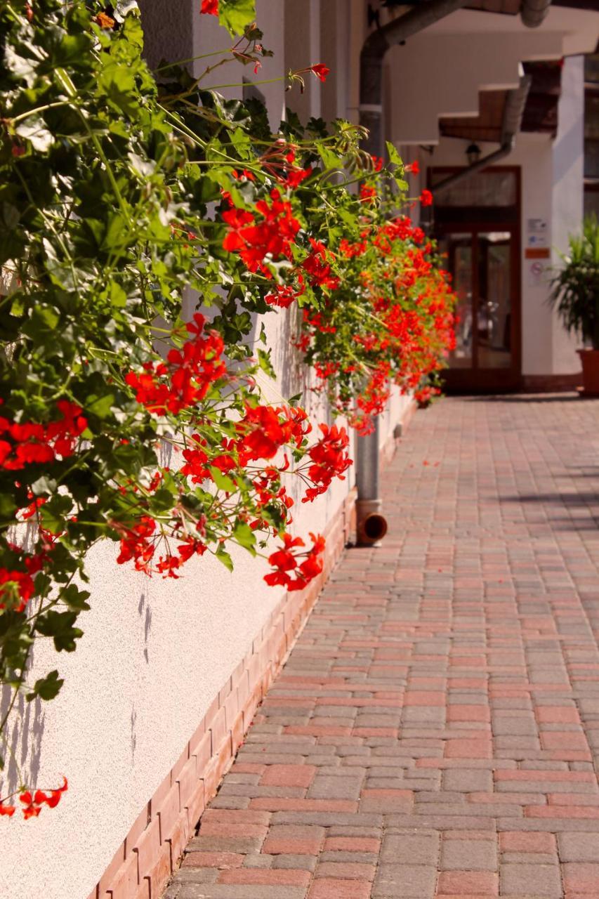 Hotel Kentaur Siófok Zewnętrze zdjęcie