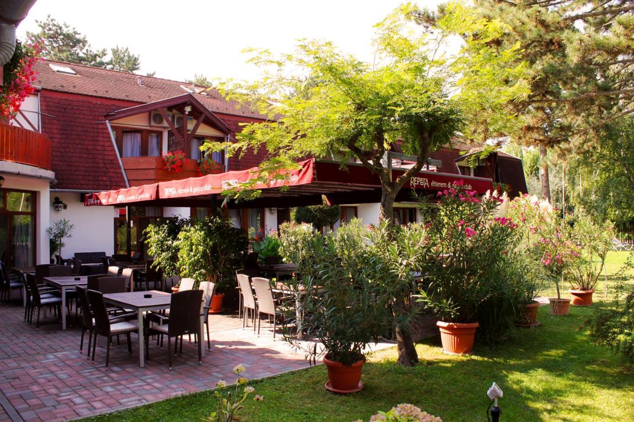 Hotel Kentaur Siófok Zewnętrze zdjęcie